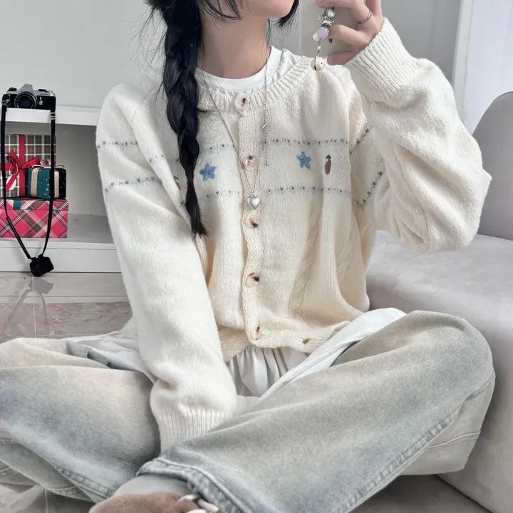 주문폭주🔥 [러블리~🧸/도토리🌰] 빈티지 자수 꽈배기 케이블 가디건 봄 가을 겨울 니트 상세 이미지 7