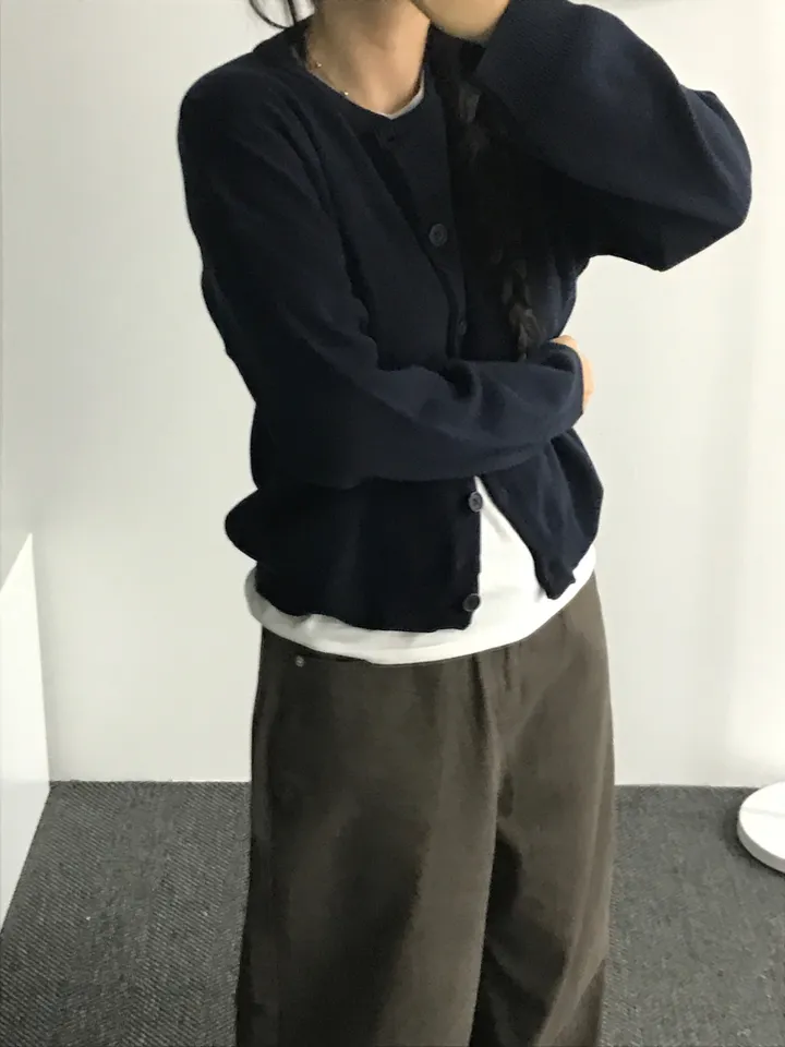 [데일리템/추천🖤] 라운드넥 버튼 니트 가디건 상세 이미지 22