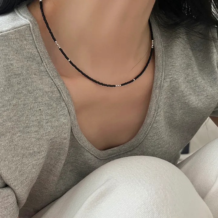 [써지컬] 특가할인 심플 유광 블랙 라운드 비즈 크리스탈 담수진주 목걸이 상세 이미지 17