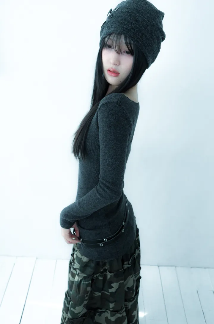 드레스 모델 착용 이미지-S8L9