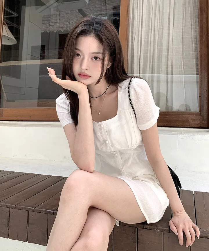 [투피스 set💗치마바지] 셀럽 스퀘어넥 허리끈 여름 하객룩 반팔 블라우스 미니 스커트 치마바지 투피스 세트 / 데이트룩 미니원피스 클래식블랑 상세 이미지 20