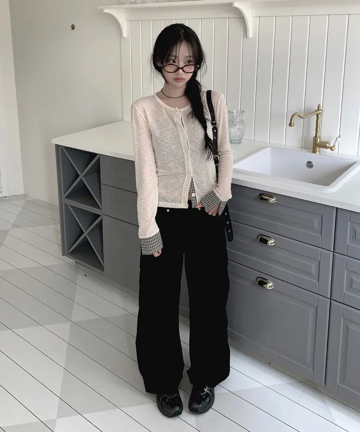 [봄가디건🌷] 띠네 슬럽 배색 체크 커프스 라운드 시스루 니트 가디건 봄 여름 가을 / 봄가디건 여름가디건 레이어드 봄아우터 체크셔츠 뮤잉 상세 이미지 24