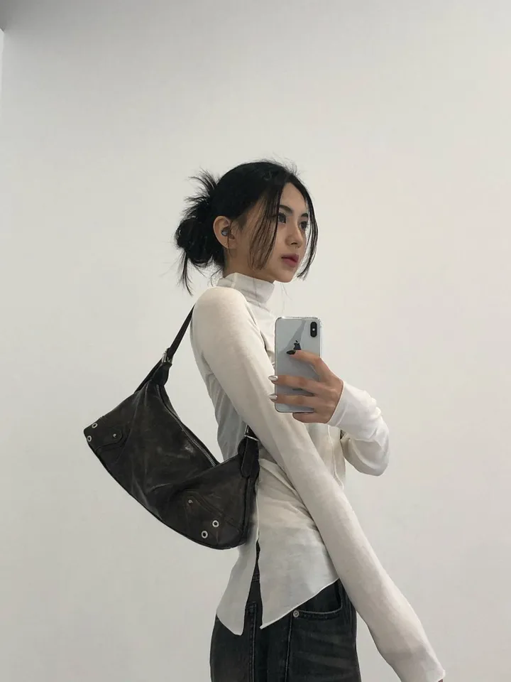 [당일발송/주문폭주]Vintage stud shoulder bag 상세 이미지 10