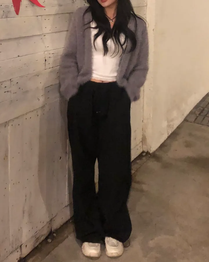 bubble boucle cardigan (2color) 버블 부클 퍼 가디건 상세 이미지 17