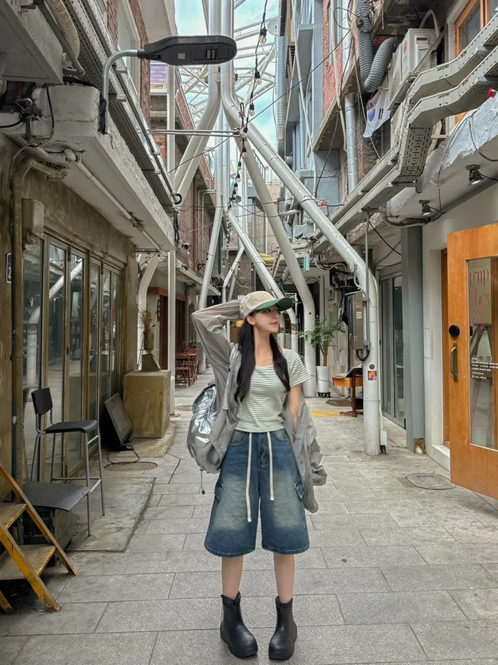 [버뮤다입문👖S~XL] *허리조절* 빈티지 워싱 카고 데님 버뮤다 반바지 5부 숏 팬츠 봄 간절기 청바지 썸머 하프 바지 스트랩 y2k 하이웨스트 하체커버4type 상세 이미지 10