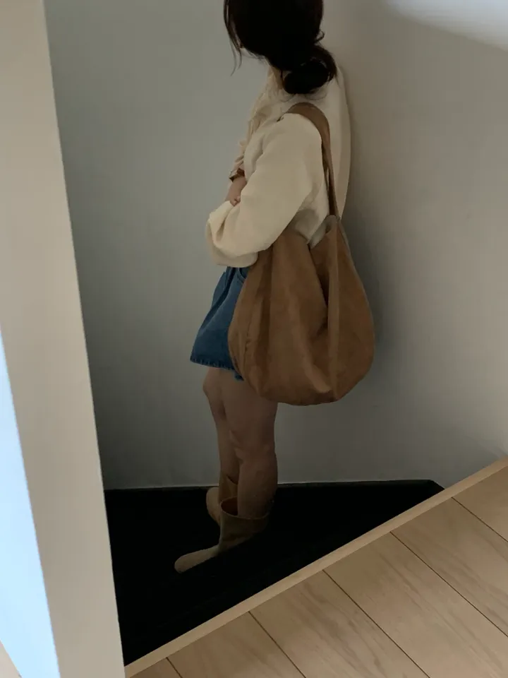 스웨이드 빅 에코 숄더백 (3color) 상세 이미지 6