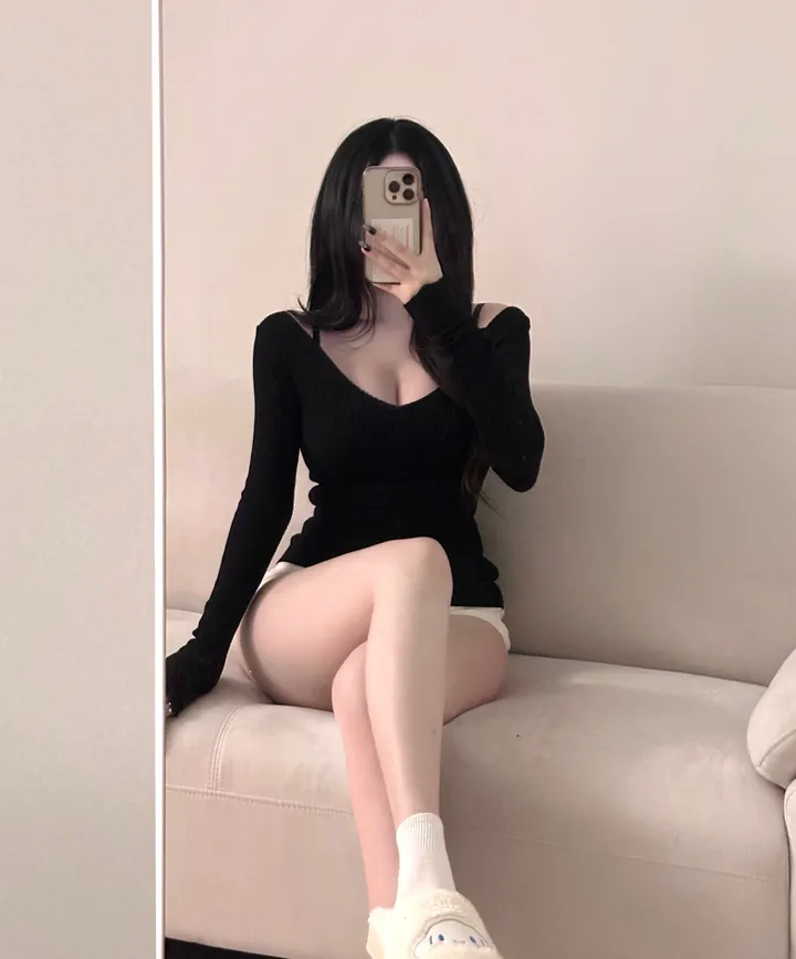[리얼핏보장!!/여리섹시] 슬림 루즈핏 글램 여친룩 데일리 데이트룩 기본 베이직 긴팔 골지 브이넥 울 니트 티셔츠 군살보정 말라핏 섹시 레이어드 봄 가을 신상 국내제작 상세 이미지 7