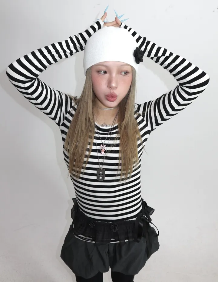 🖤 FLOWER B&W BEANIE 플라워 비니 (2 colors) 상세 이미지 13