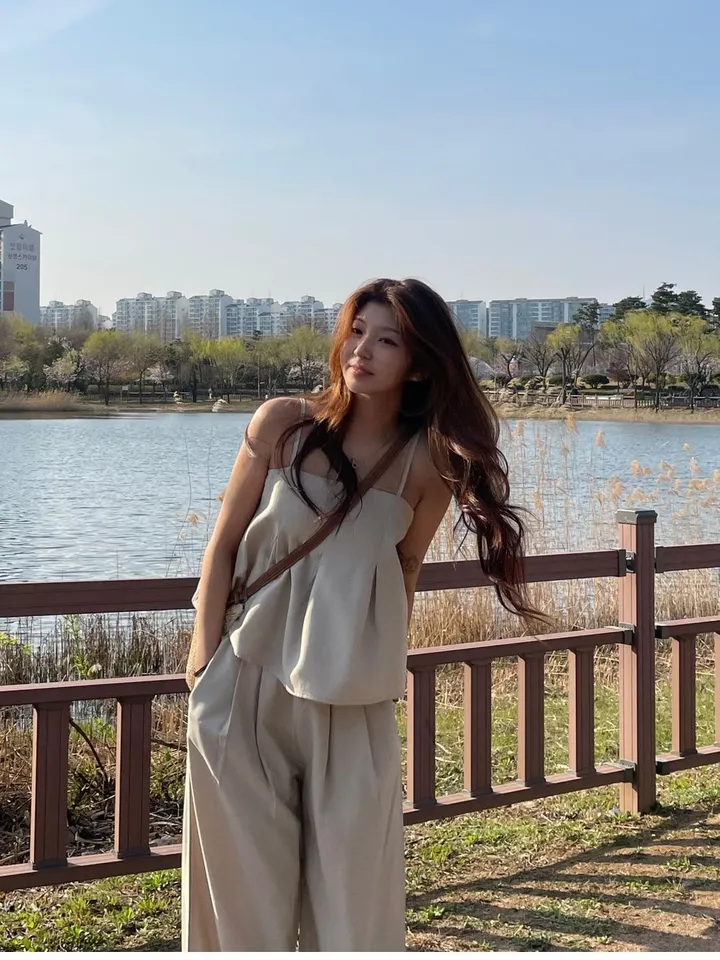[🌈세트금액/문의폭주🎉] 린넨 핀턱 밴딩 플레어 나시 와이드팬츠 4color 상세 이미지 10