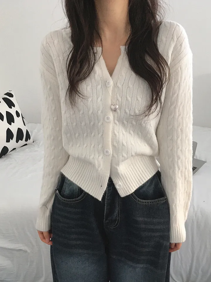[전컬러입고!/고퀄!후기극찬❣️폭닥 케이블 꽈배기 단추니트가디건 여유핏!] 피오케이블꽈니트가디건 상세 이미지 9