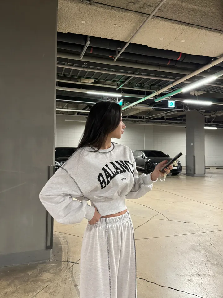 (F~2XL/부분당일발송/자체제작/주문폭주~)리노 맨투맨 팬츠 셋업 레터링 배색 리버스 스티치 트레이닝 투피스 세트 상세 이미지 4