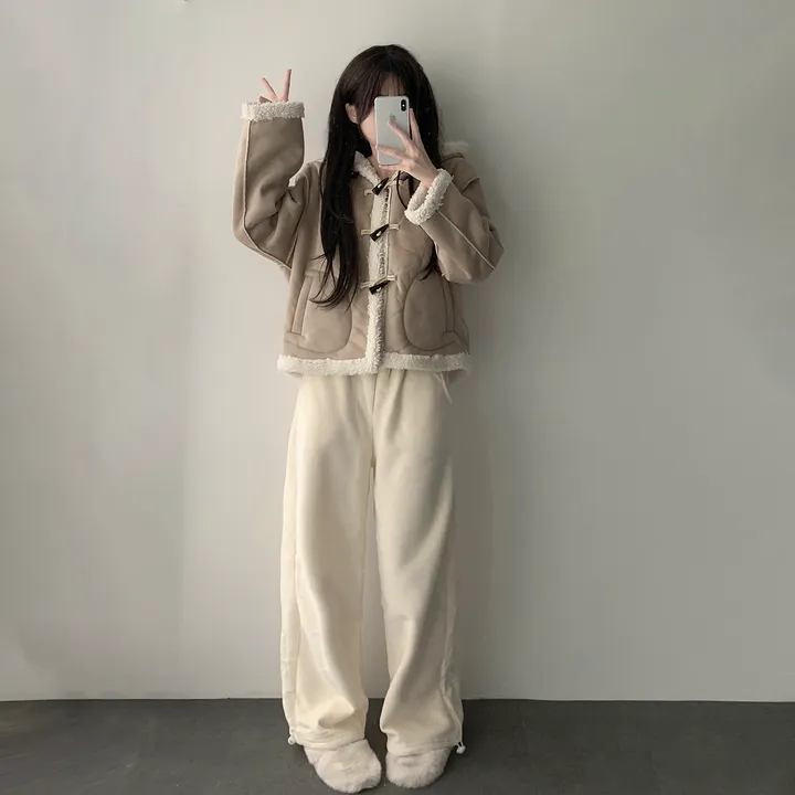 [귀여운핏/양털안감🌡️] 로아 떡볶이 토글 퍼 후드 무스탕 코트 자켓 상세 이미지 15