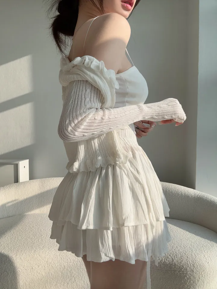 【핏보장-!】 여리여리 스트랩 끈 롱슬리브 프릴 꽈배기 부클 가디건 상세 이미지 25