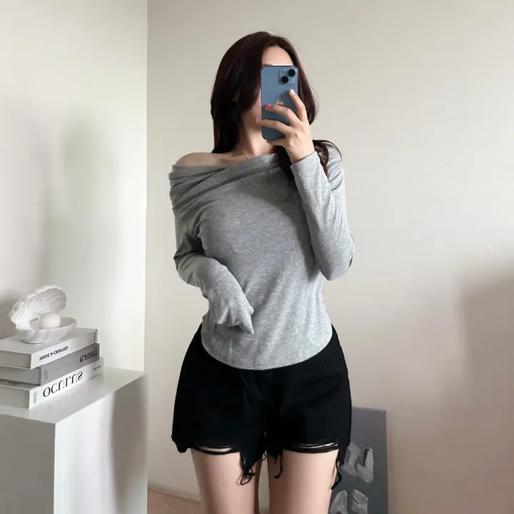 밑단u![군살커버여유핏/살짝오프숄더-]가슴안감으로 비침없는, 드레이핑 셔링 밑단 라운드 굴림 언발 쫀득 고퀄 분위기 여신 긴팔 크롭 루즈핏 티셔츠 (4col):리틀페어리 상세 이미지 18