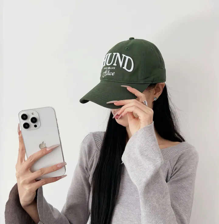 [🎁1+1 할인 💥💥국내제작🖤단독 디자인 돈워리 남녀공용 얼굴 커버 데일리 레터링 챙모자 단체모자 빈티지 자수 블랙핑크 APT아파트 무지 볼캡 모자 상세 이미지 9