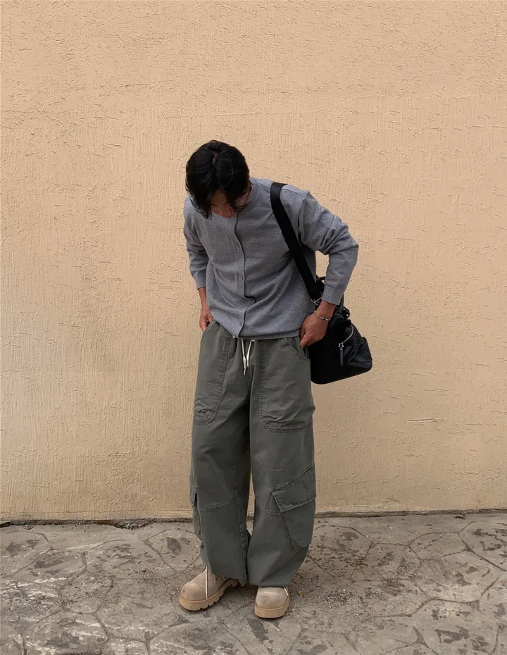 [활용도up!] (UNISEX) 소프트 에센셜 라운드 가디건 상세 이미지 31