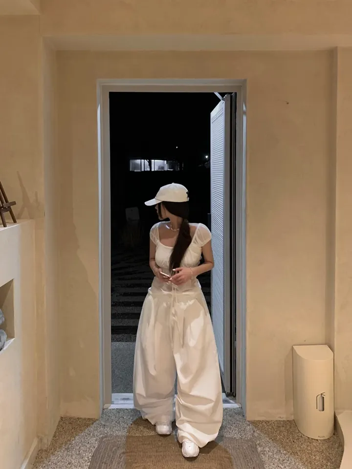 (UNISEX) 머니 나일론 더블 핀턱 스트링 벌룬 PT / 오버핏 와이드 밴딩 트레이닝 벌룬핏 팬츠 바지 와이드팬츠 벌룬팬츠 트레이닝팬츠 나일론팬츠 나일론바지 간절기 봄 여름 상세 이미지 9