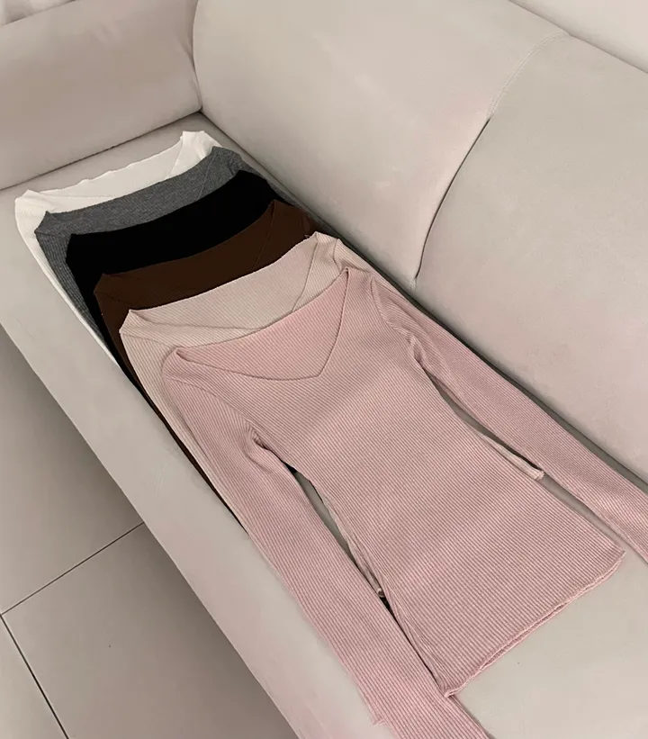 [리얼핏보장!!/여리섹시] 슬림 루즈핏 글램 여친룩 데일리 데이트룩 기본 베이직 긴팔 골지 브이넥 울 니트 티셔츠 군살보정 말라핏 섹시 레이어드 봄 가을 신상 국내제작 상세 이미지 29