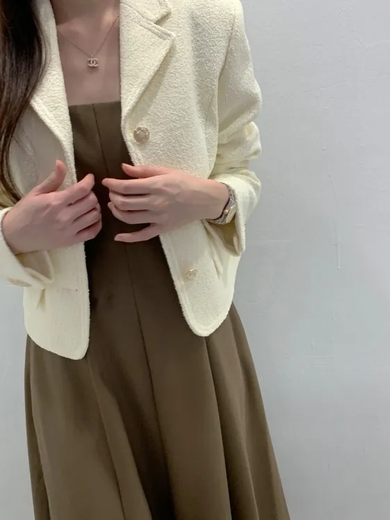 [24f/w버전]✨뉴샤르망 부클울 자켓 백화점동일 S라인 트위드 카라 금장버튼 반 코트 4color 상세 이미지 4