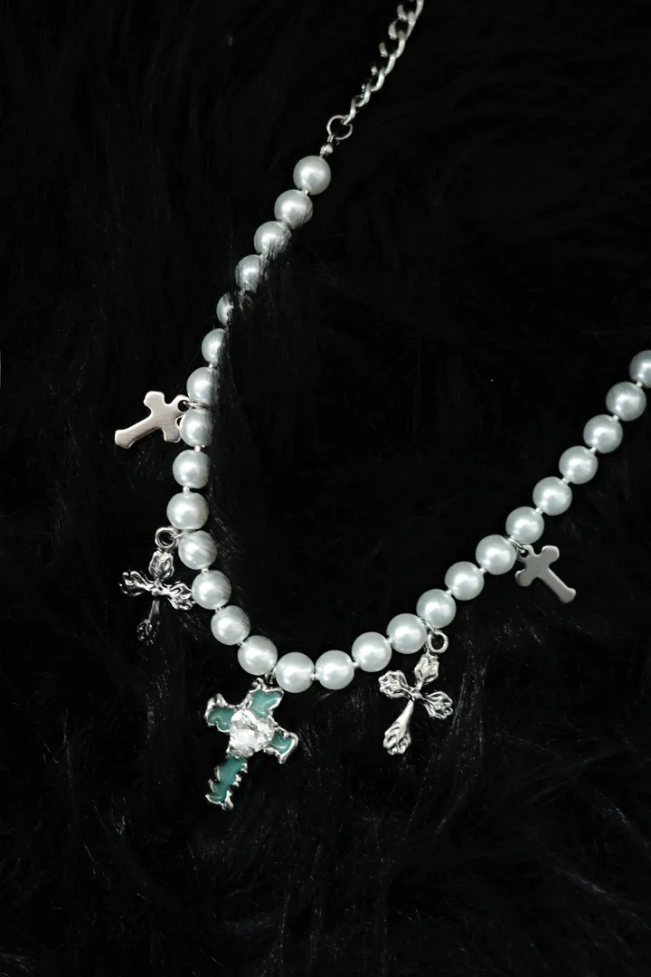blue cross necklace | 블루 하트 십자가 진주 목걸이 상세 이미지 23