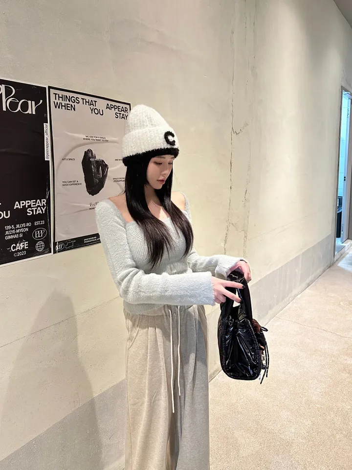 C 배색 부클 비니 모자 1color 상세 이미지 2