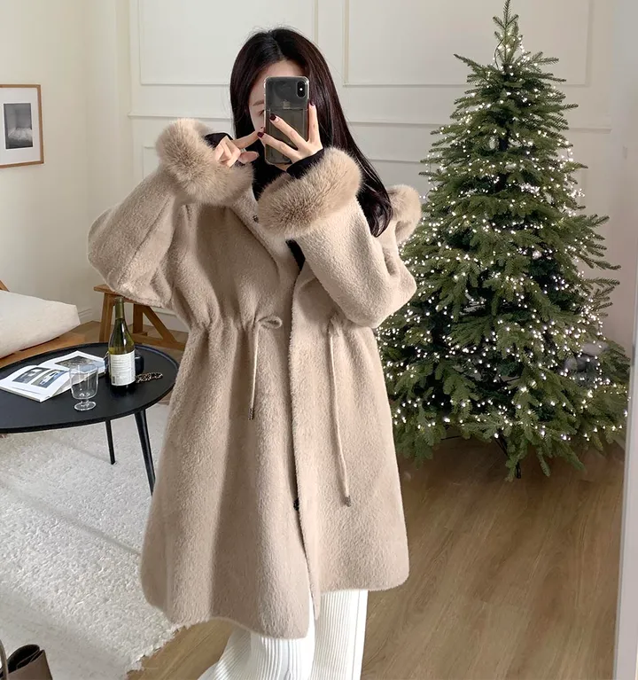 연말강추!💗 폭스퍼 밍크 후드 앙고라 스트링 페이크퍼 코트 상세 이미지 12