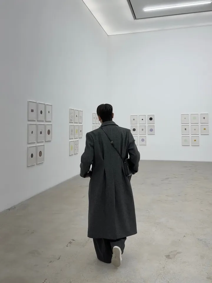 룩 다트 맥시 오버핏 울 코트 상세 이미지 54