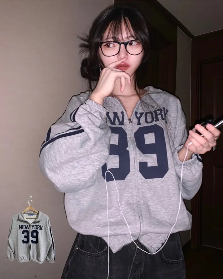 [국내제작] 지금 날씨에 가볍게 걸치기 좋은, 레터링 투웨이 집업zip up -3col 상세 이미지 2