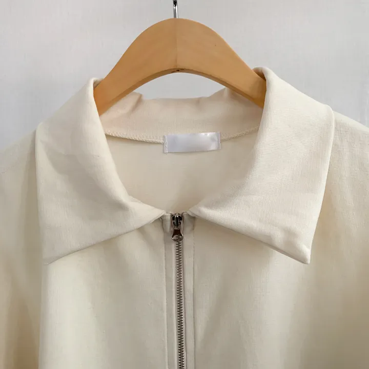[여름/예쁜데일리!] 볼륨 카라 투웨이 무지 크롭집업 반팔 3color 상세 이미지 28