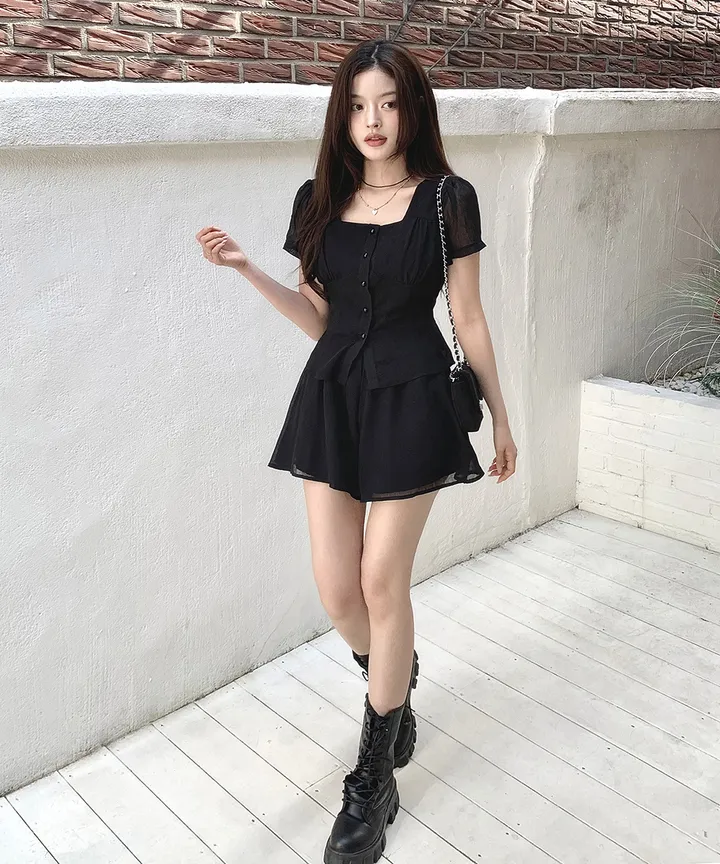 [투피스 set💗치마바지] 셀럽 스퀘어넥 허리끈 여름 하객룩 반팔 블라우스 미니 스커트 치마바지 투피스 세트 / 데이트룩 미니원피스 클래식블랑 상세 이미지 28