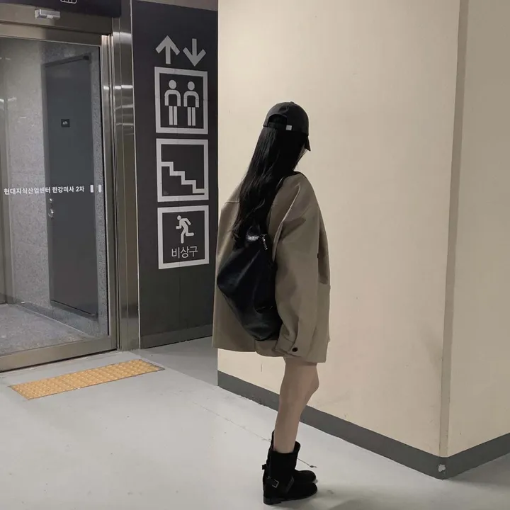 [힙덮는기장감~/블랙 당일출고🎉] 자체제작 #크치Made 오디너리 롤업 오버핏 하프 레더자켓 - jk 상세 이미지 53