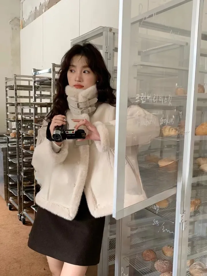 [3000장돌파🔥당일배송]98%고객만족 캔디 하이넥 폭닥 스웨이드 무스탕 점퍼 자켓 3color 상세 이미지 12