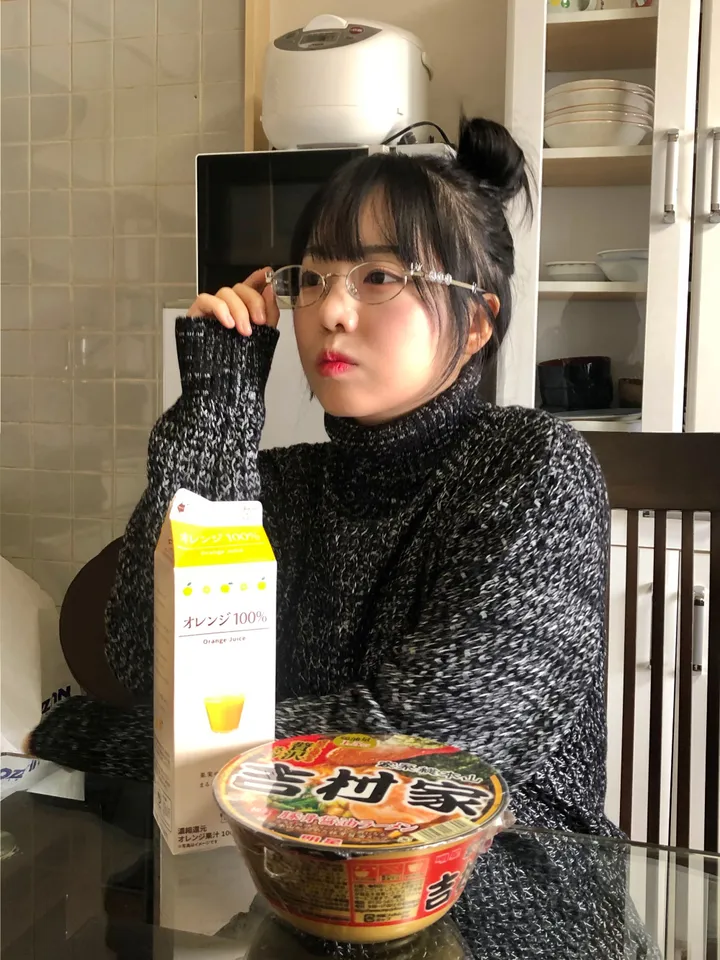 Shima glasses 시마 라운드 메탈 안경 스트릿 Y2K 레트로 유니크 긱시크 안경테 상세 이미지 2