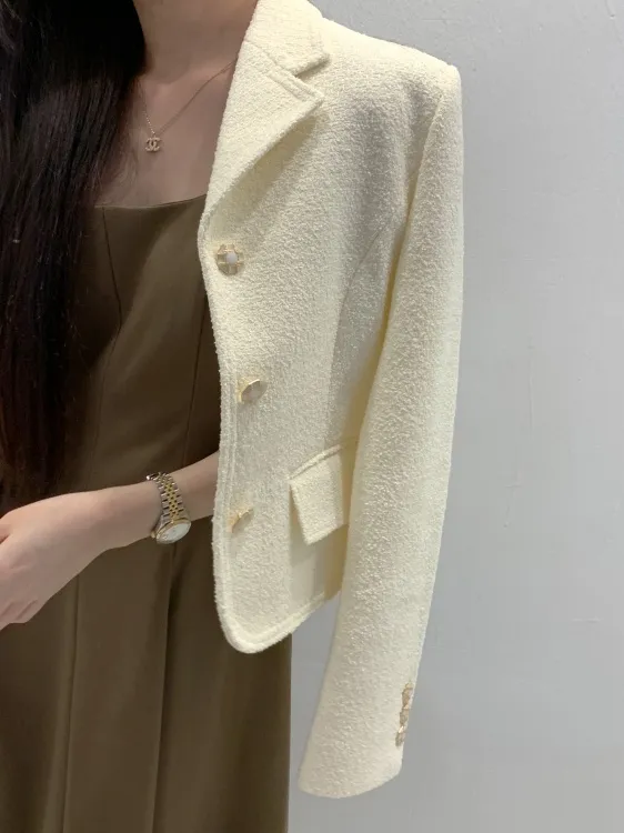 [24f/w버전]✨뉴샤르망 부클울 자켓 백화점동일 S라인 트위드 카라 금장버튼 반 코트 4color 상세 이미지 9
