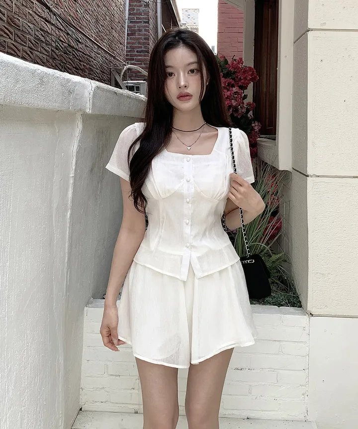 [투피스 set💗치마바지] 셀럽 스퀘어넥 허리끈 여름 하객룩 반팔 블라우스 미니 스커트 치마바지 투피스 세트 / 데이트룩 미니원피스 클래식블랑 상세 이미지 21