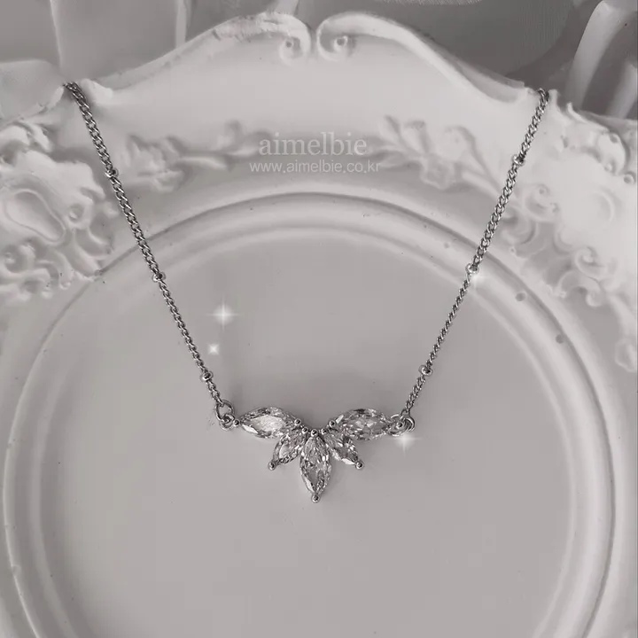 [아이브 장원영 착용/퀄리티UP!] Heavenly Crystal 큐빅 세미 초커 목걸이 - 실버 컬러 상세 이미지 28