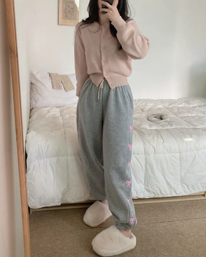 [데일리/인생핏] 라운드 무지 기본 긴팔 니트 가디건 상세 이미지 9