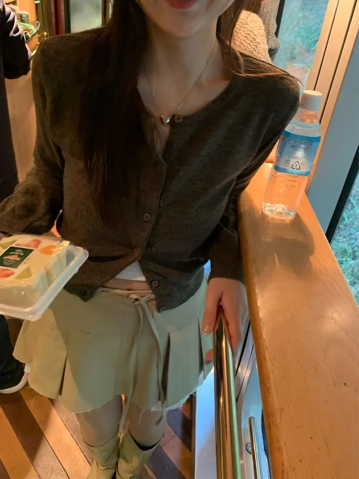 [캐시미어🧶여리핏] 메리 라운드 캐시미어 울 니트 가디건 봄 여름 가을 겨울 개강룩 레드 상세 이미지 28