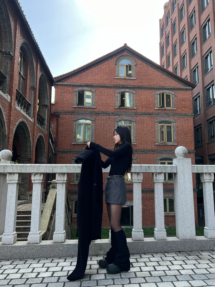 [울함유고퀄🖤] 엘리 울 더블 버튼 뒤트임 누빔 겨울 롱 코트 상세 이미지 14
