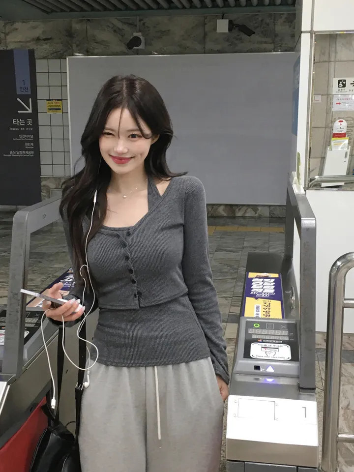 [MADE][2pcs,승모근소멸🤍] 키싱 홀터넥 나시 가디건set (4color) 상세 이미지 64