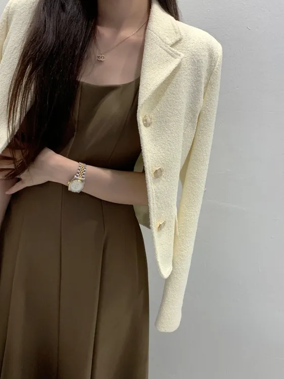 [24f/w버전]✨뉴샤르망 부클울 자켓 백화점동일 S라인 트위드 카라 금장버튼 반 코트 4color 상세 이미지 10