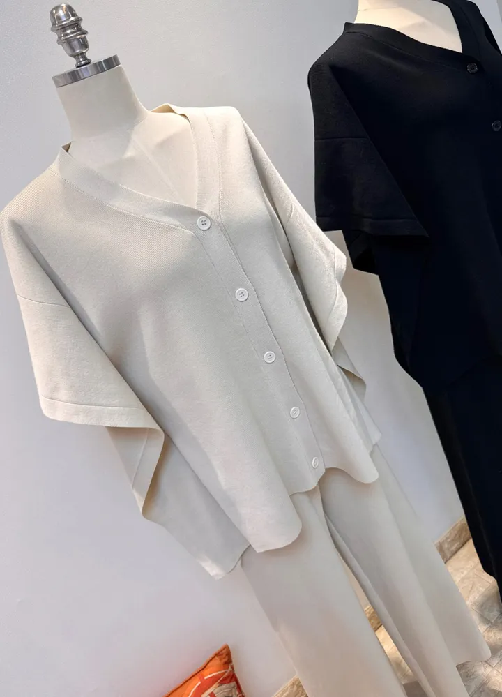 [44~77 봄신상세트 임산부가능, 여유핏] 버튼케이프니트세트 (2colors) 상세 이미지 27