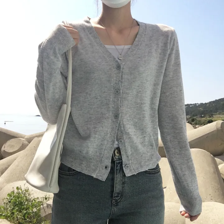 [ 뱀부40% ] 얇은 기본 가디건 / 가벼워요. 여리여리 세미크롭 브이넥 아우터 상세 이미지 8