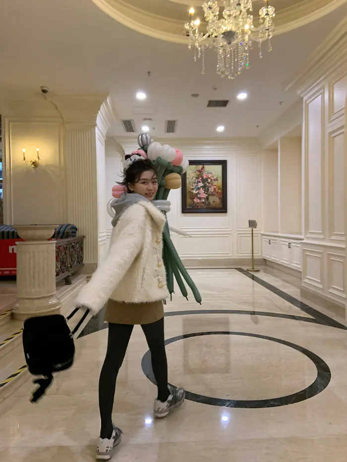 🩷당일출고🩷디로비❤️카라 떡볶이 단추 페이크 퍼 자켓 1color 상세 이미지 53