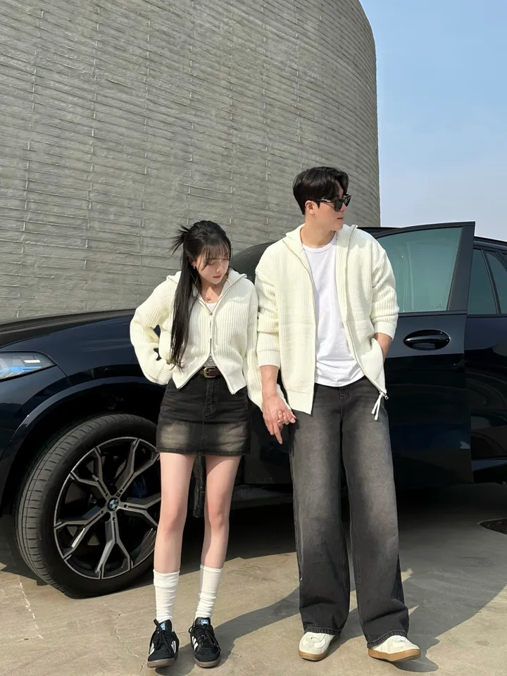 크롭&오버/ 커플 니트 집업 하찌 크롭 니트 오버핏 남녀공용 겨울 가을 봄 커플룩 시밀러룩 꾸안꾸 세트 투피스 남자 코디 데이트 빅사이즈 청치마 청바지 데님 미니 스커트 와이드팬츠 상세 이미지 10
