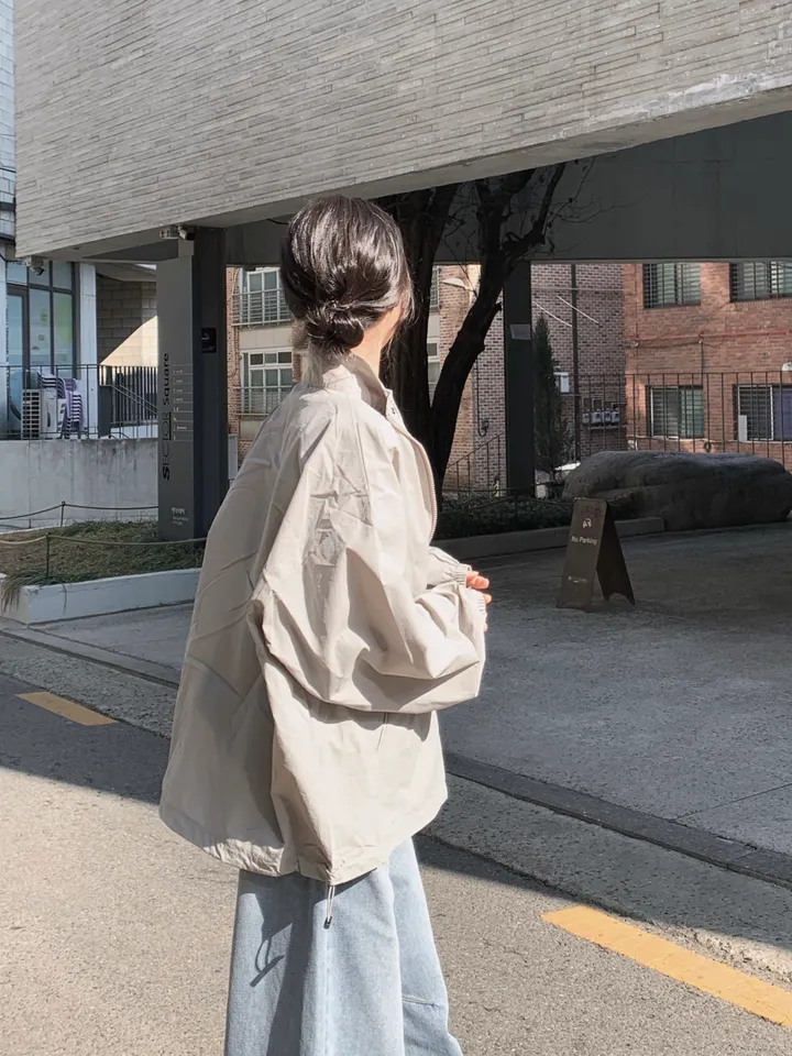 [트렌치 바람막이🤍/아우터맛집!] 트렌치바람막이 야상 하이넥 바람막이 숏트렌치 간절기아우터 데일리룩 숏야상 봄 자켓 오버핏자켓 상세 이미지 54