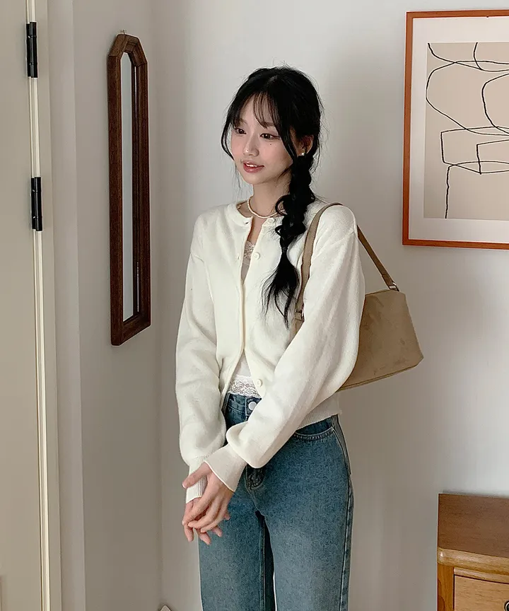 [데일리강추💗] 블러 라운드넥 가디건 봄 가을 / 출근룩 긴팔니트 봄가디건 가을가디건 하객룩 데일리룩 클래식블랑 상세 이미지 47