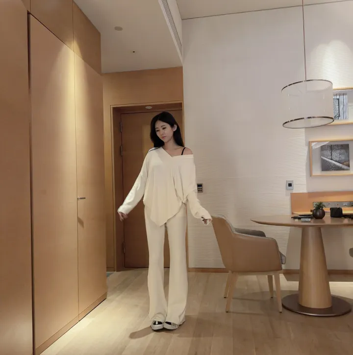 [Made /단품구매가능 /세트3000원할인] 촉촉 촤르르 연유 라떼 트레이닝 세트 여리핏 꾸안꾸 퀄보장 데일리set 핏보장 봄 신상 상세 이미지 33