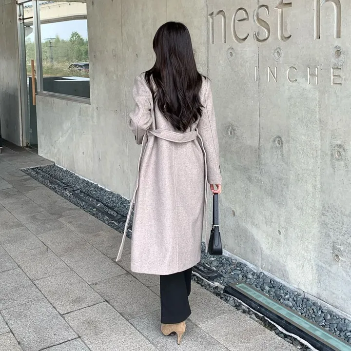 [당일출고🌹] 토토 바바리 롱코트 / 겨울코트 벨트코트 핸드메이드코트 코트 떡볶이코트 싱글코트 더블커트 밍크코트 롱패딩 숏패딩 양털코트 무스탕 겨울자켓 하객룩 아우터 점퍼 트위드자켓 트렌치코트 바바리코트 후드코트 후드롱코트 케이프코트 망토자켓 연말룩 청 상세 이미지 28