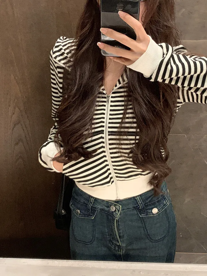 [인기🖤/빈티지]캣츠 스트라이프 후드집업 1color 슬림핏 여리핏 후드 후드집업 단가라 스트라이프 빈티지후드집업 y2k 펑크 고스룩 유니크 크롭 고양이 뿔후드 유니크 봄 상세 이미지 10